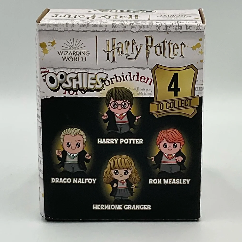 Wizarding World Ooshies Hermione Granger Figurine - Brown Hair, Black Outfit